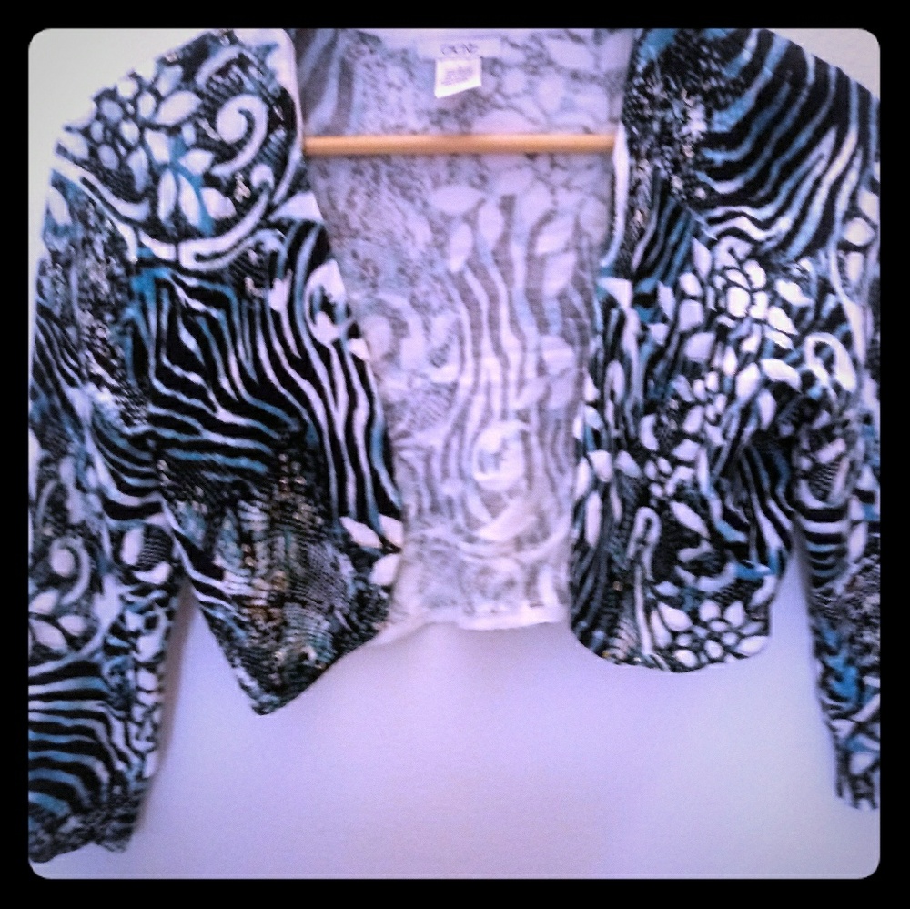 Cache size S ... Beautiful crop cardigan